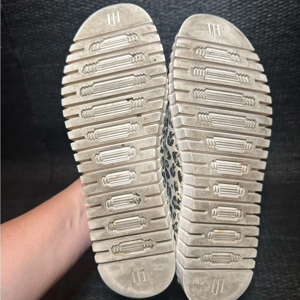 Ilse Jacobsen Black and Cream Leopard Flats - Picture 8 of 9